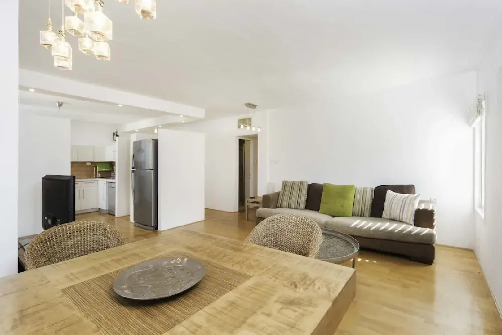 Sea N' Rent - Kdoshei Ha'Shoa