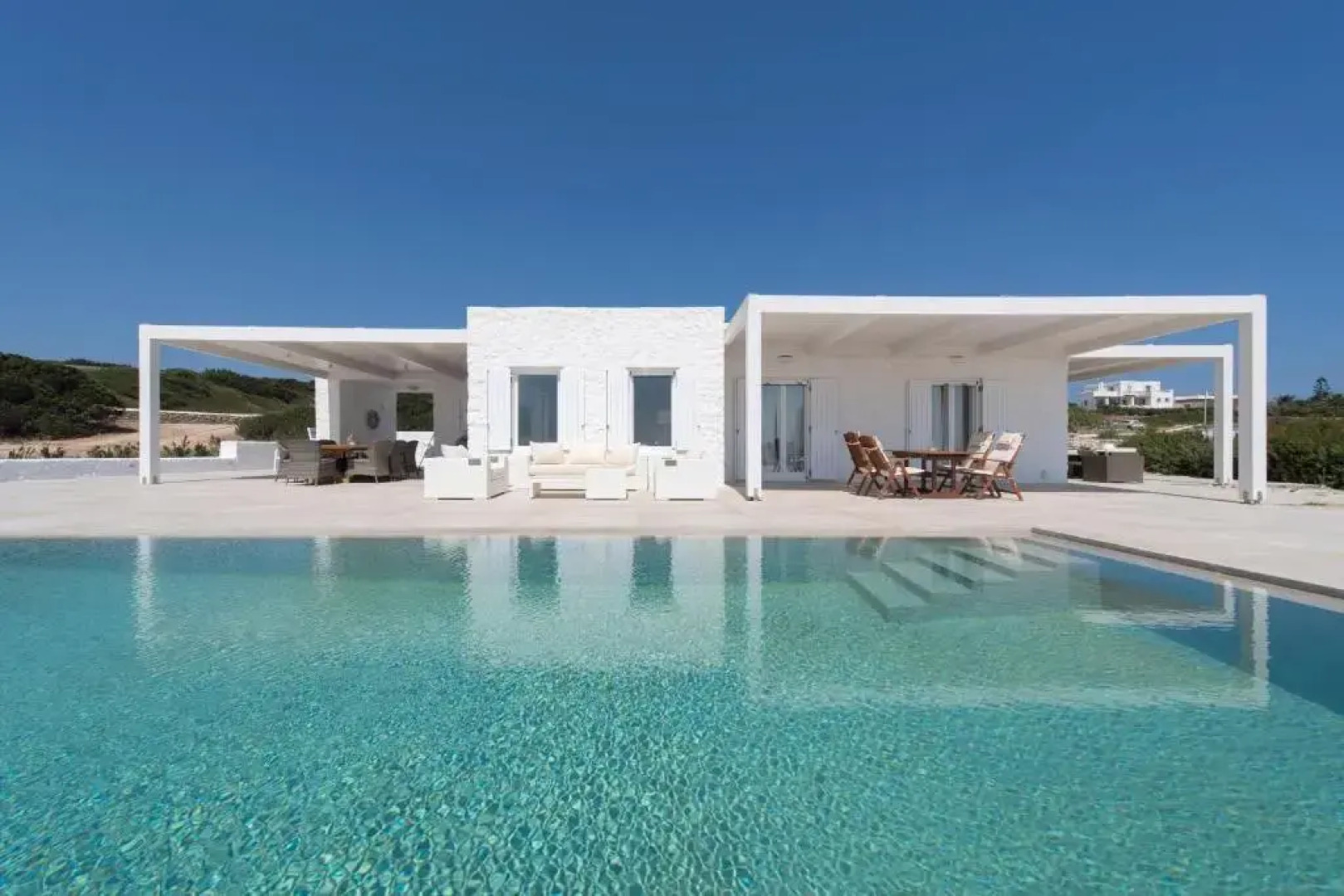 White Santa Maria Villa