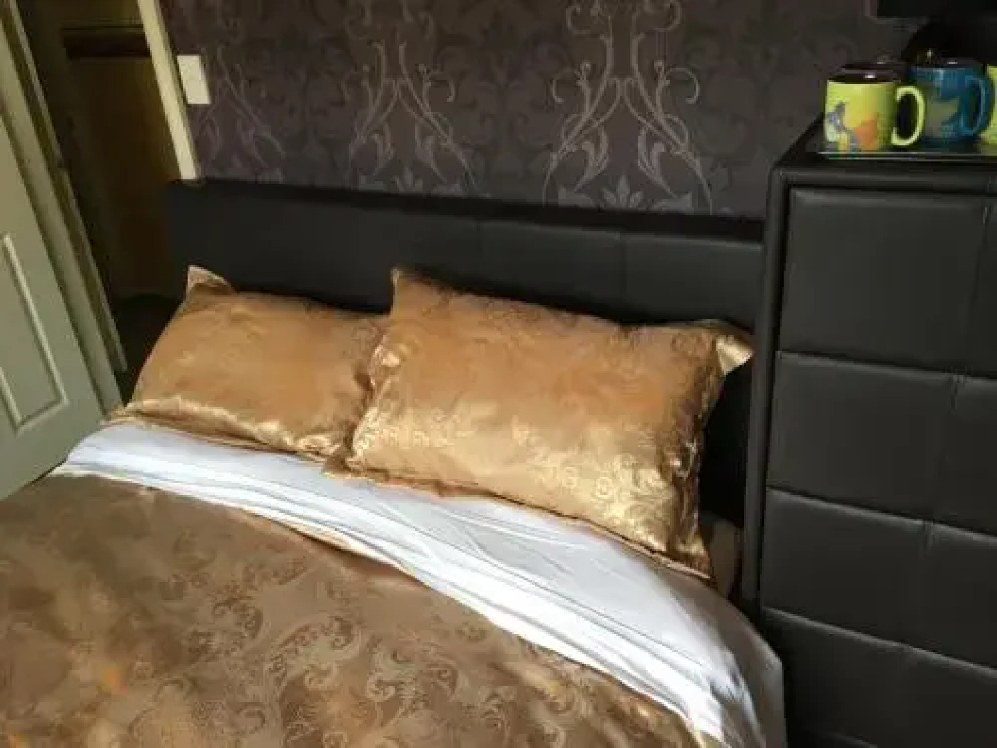 exclusive Birchville Residence