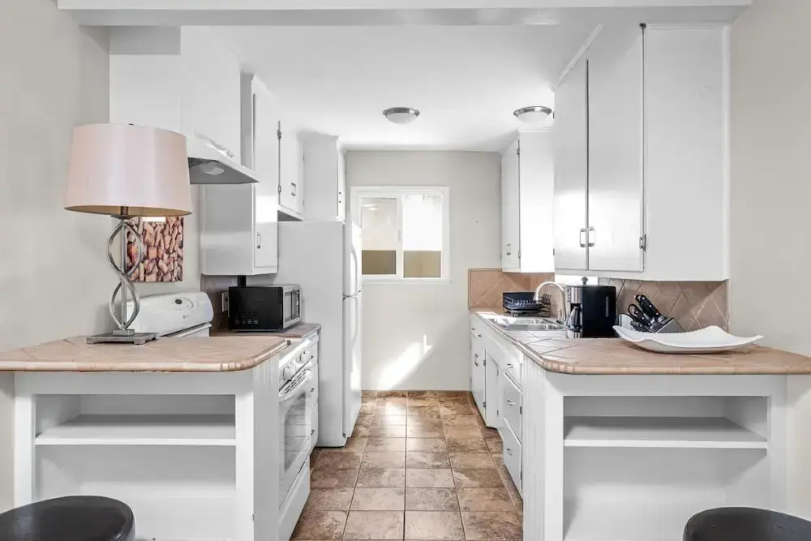 Beachside Apt With Laundry AC Patio