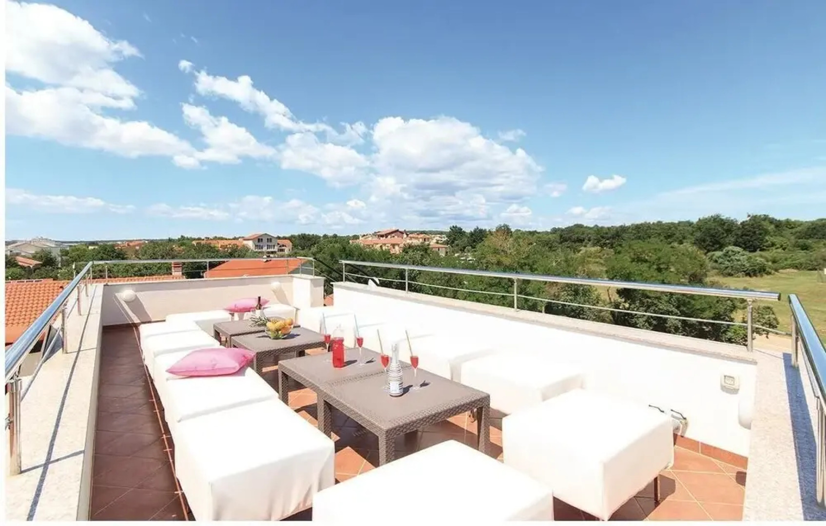 Amazing Home in Medulin With Wifi and 7 Bedrooms