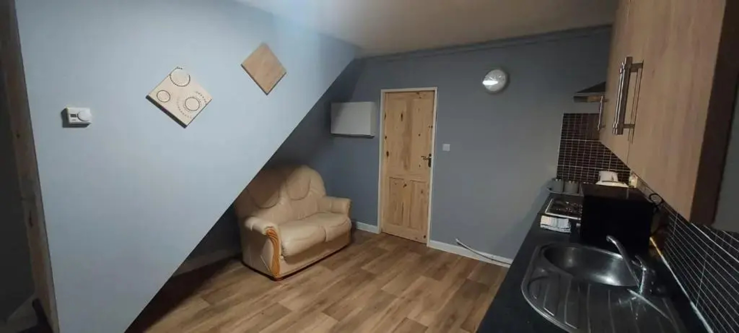 2 Bedrooms Apartment in Main Street Mexborough