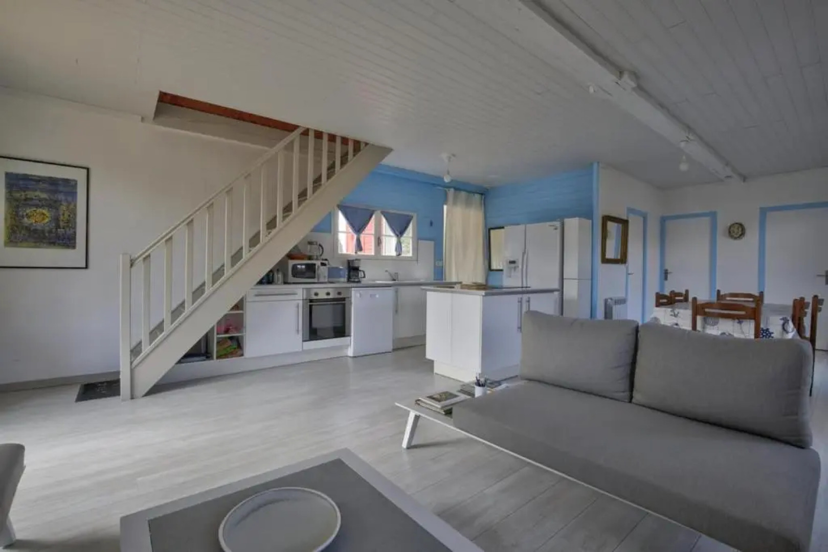 Maison du sentier du littoral et sa piscine naturelle