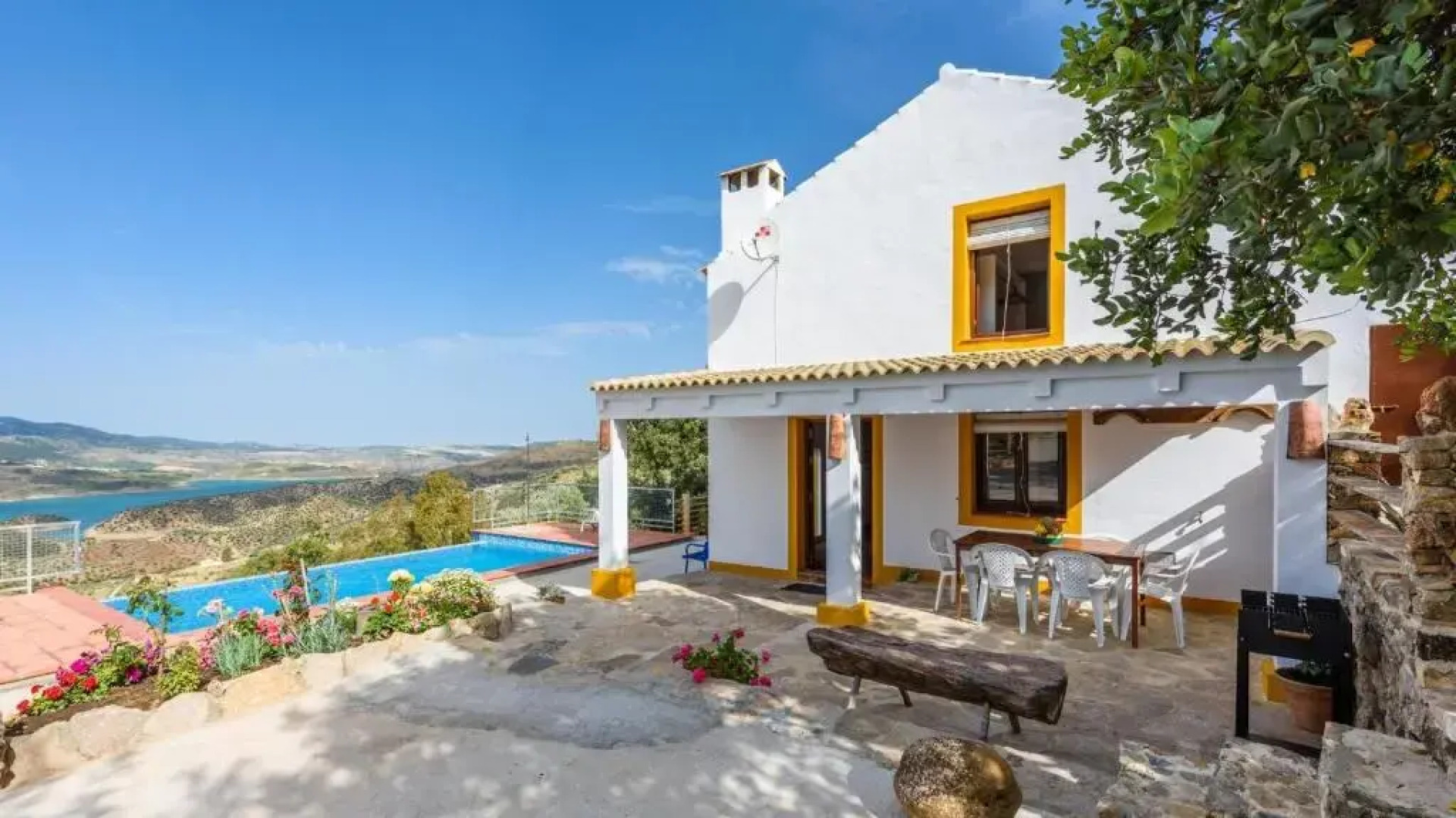 Casa La Primorosa El Gastor by Ruralidays