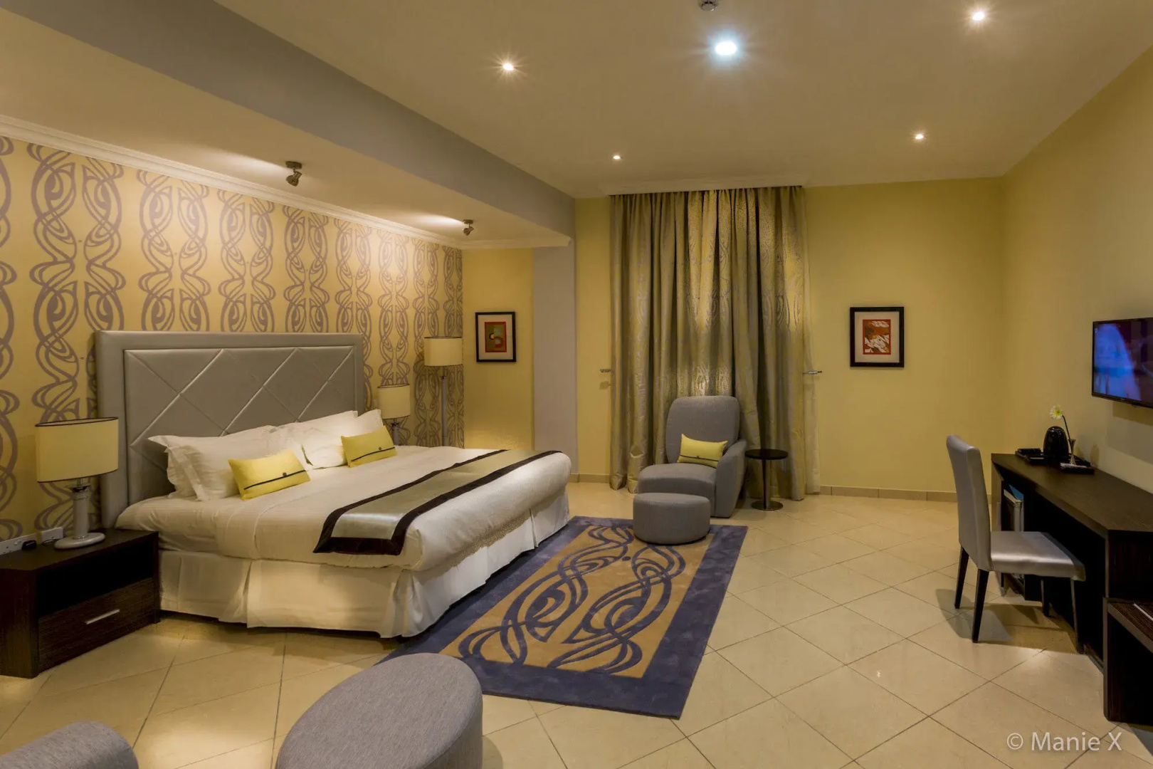 Morning Side Suites Etim Inyang