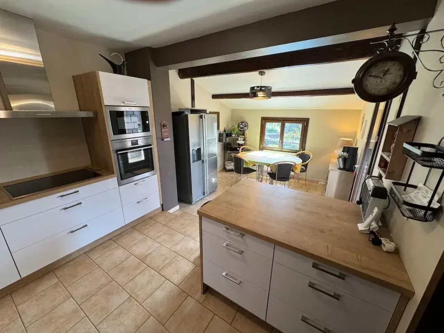 Beautiful Villa Near Village des Vans