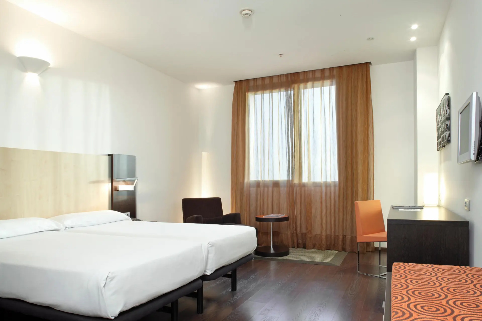 Hotel ILUNION Aqua 3