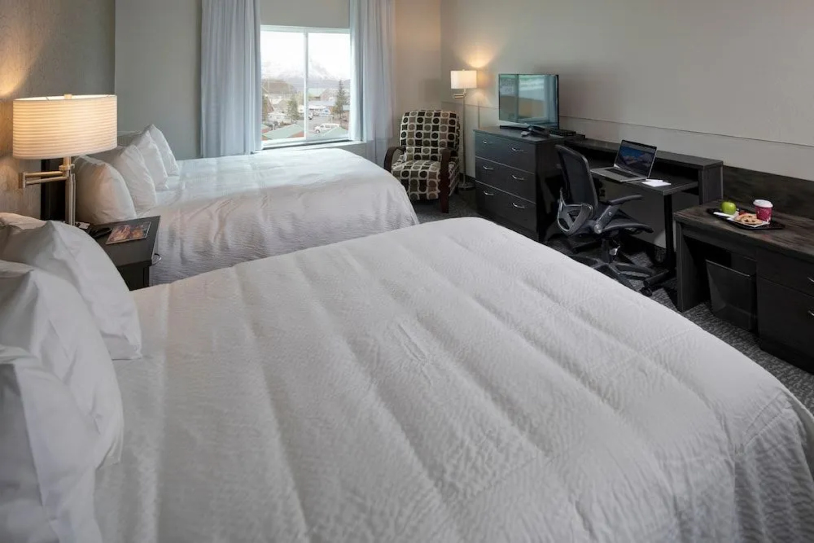 Totem Hotel and Suites