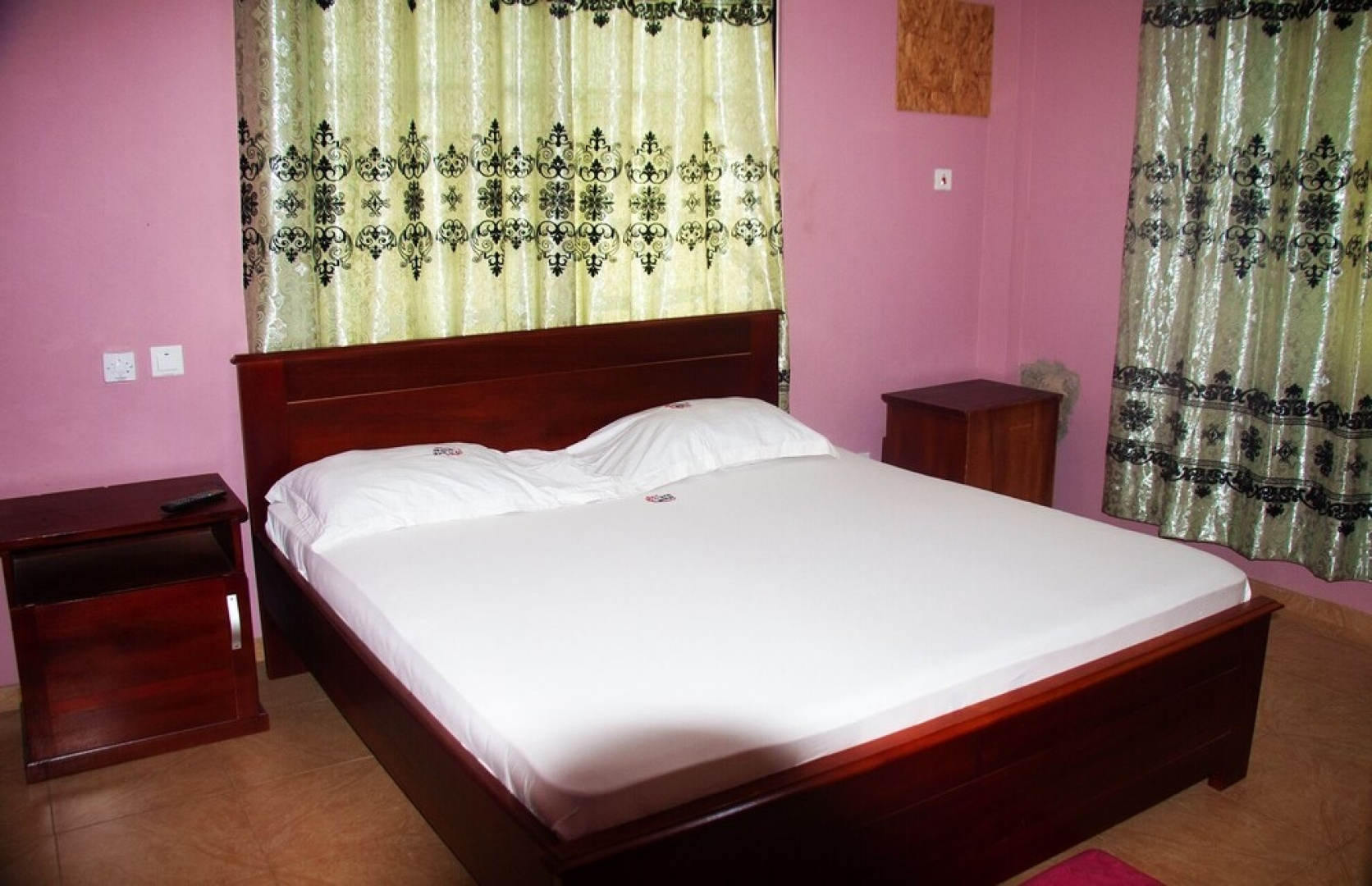 Kikwor Hotel