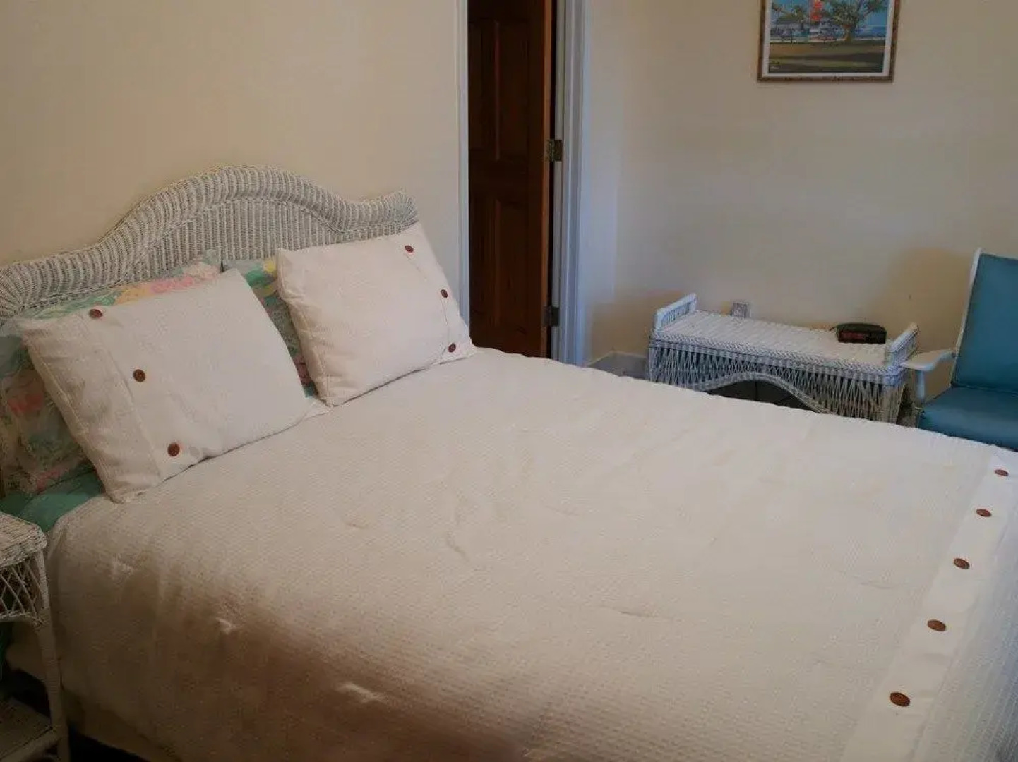 Away at The Bay Bed & Breakfast