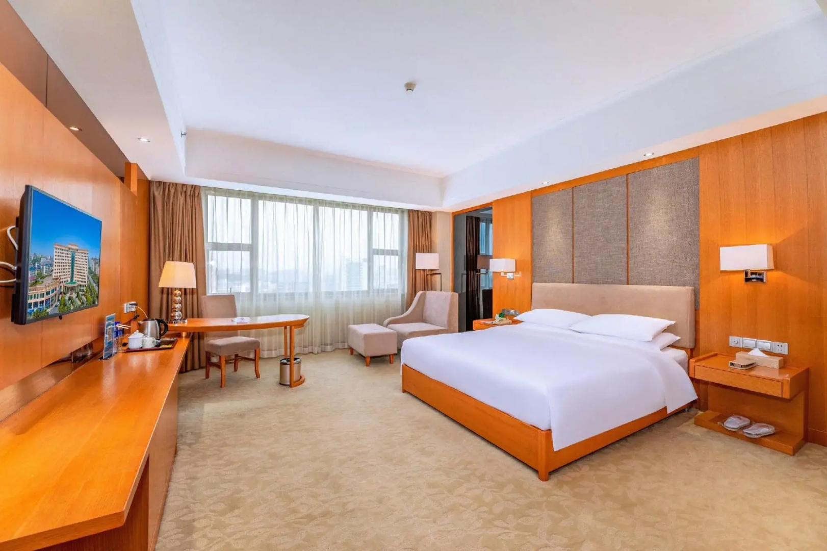 The Grand Plaza Hotel
