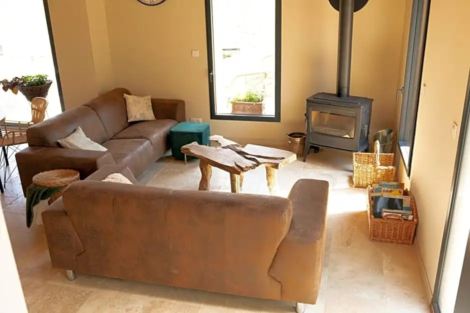 Domaine Des Jammetous - Hotel And Yoga Retreat Center