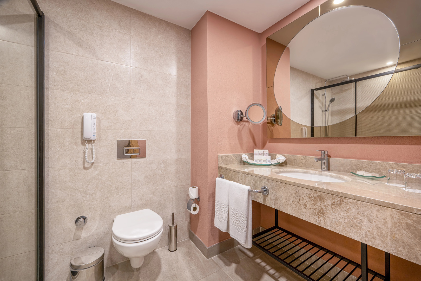 Gravel Hotels Select