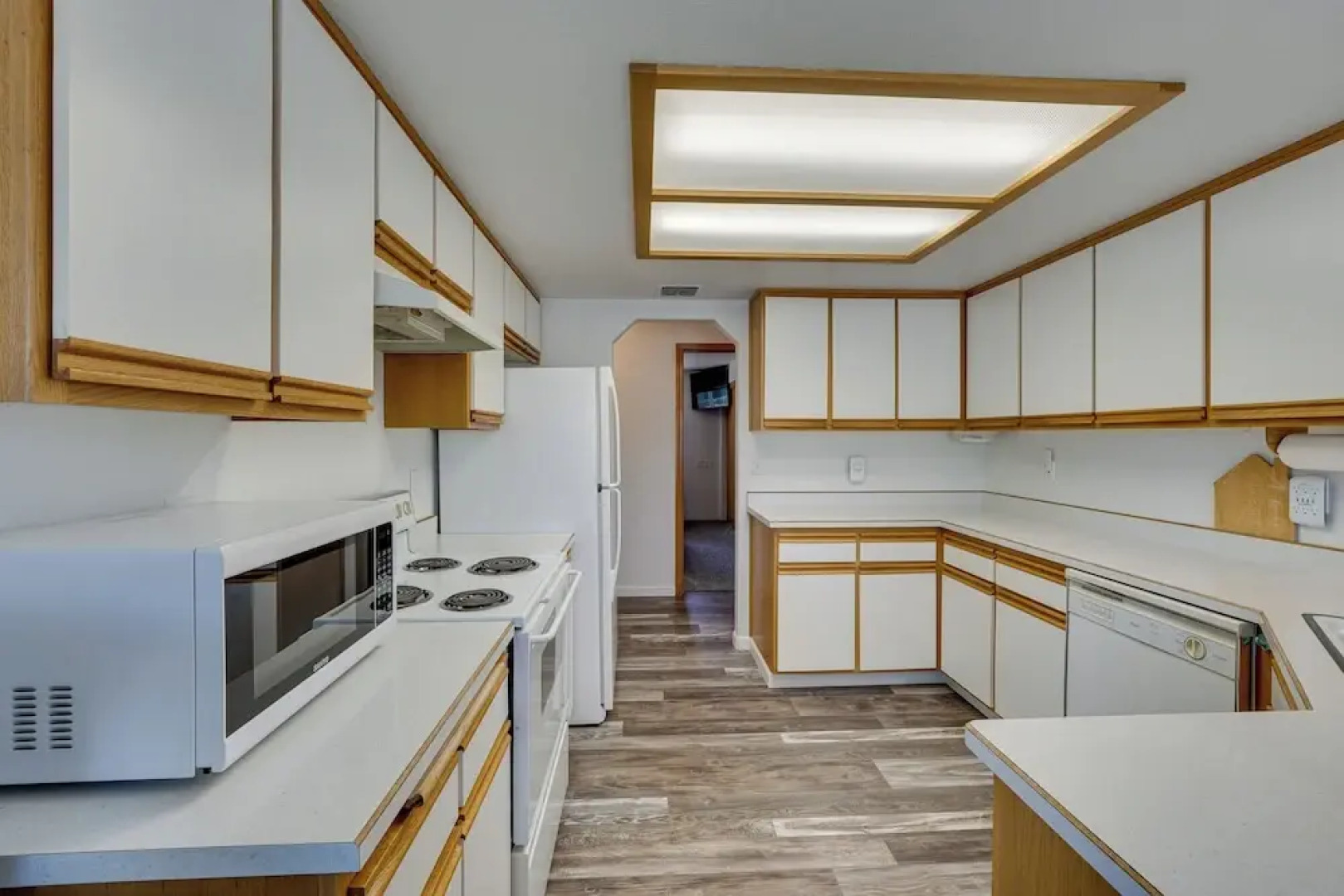 Charming Rogue Valley Home in Central Point!