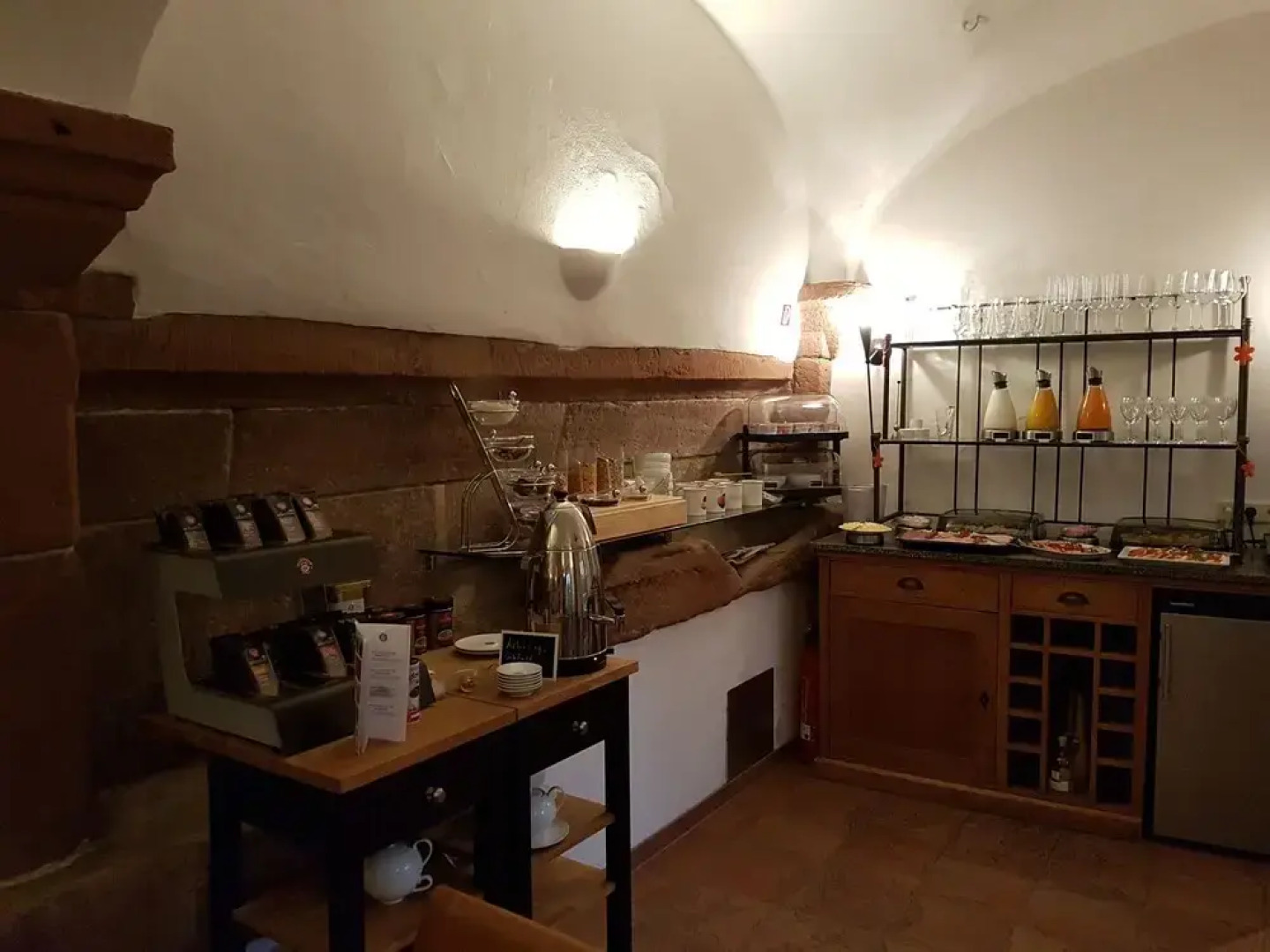 Alter Winzerhof Weisenheim am Berg e.K.