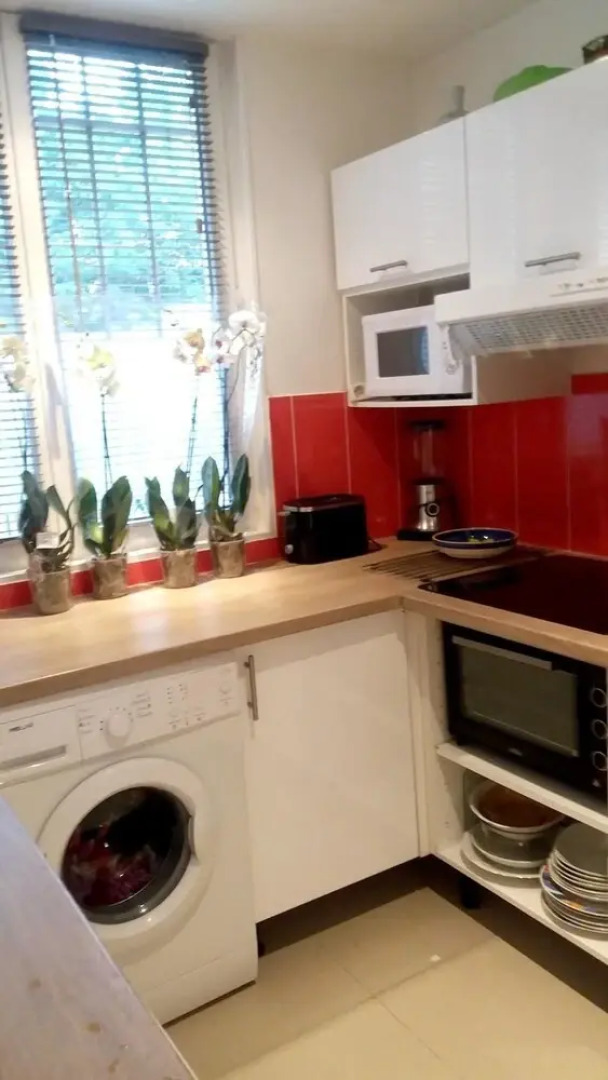 Apartment With one Bedroom in Paray-vieille-poste, With Terrace and Wi