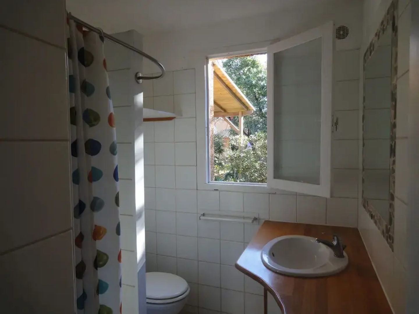 Charming Holiday Home in Poggio-mezzana, 150 m From Beach