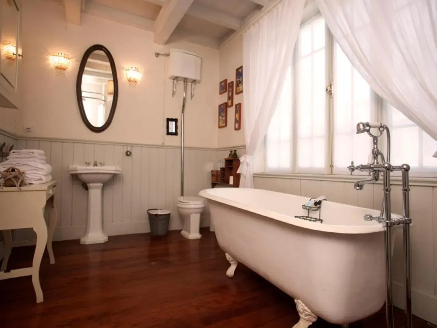 Exclusive Rentals II