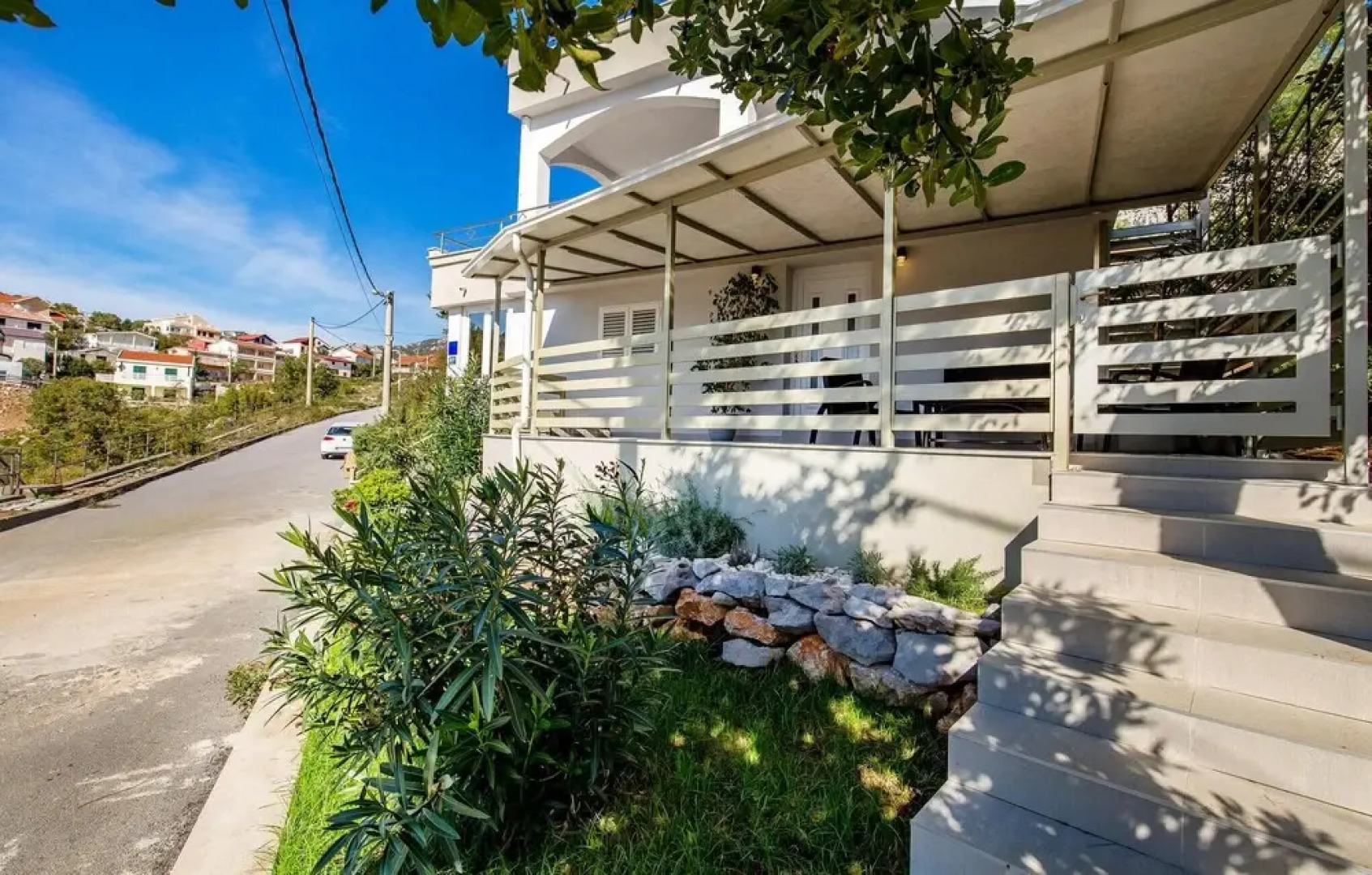 Amazing Home in Cesarica with Outdoor Swimming Pool, Hot Tub & 5 Bedrooms