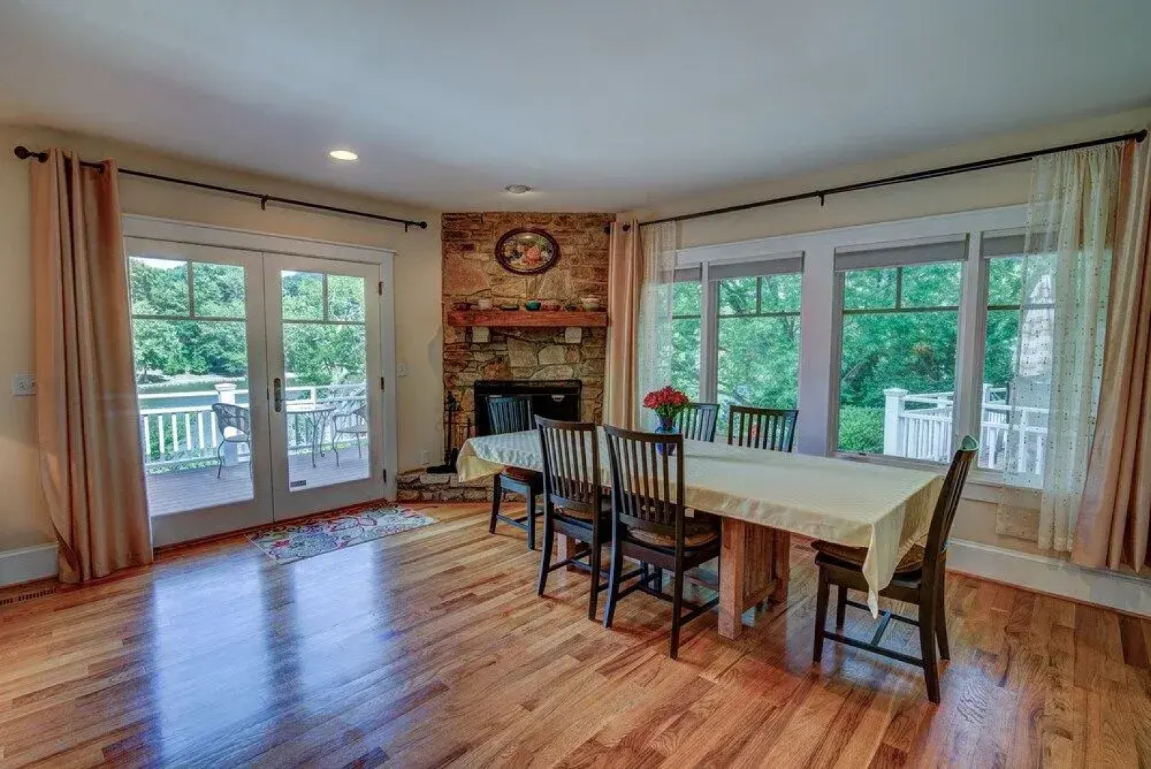 Arbor House of Black Mountain