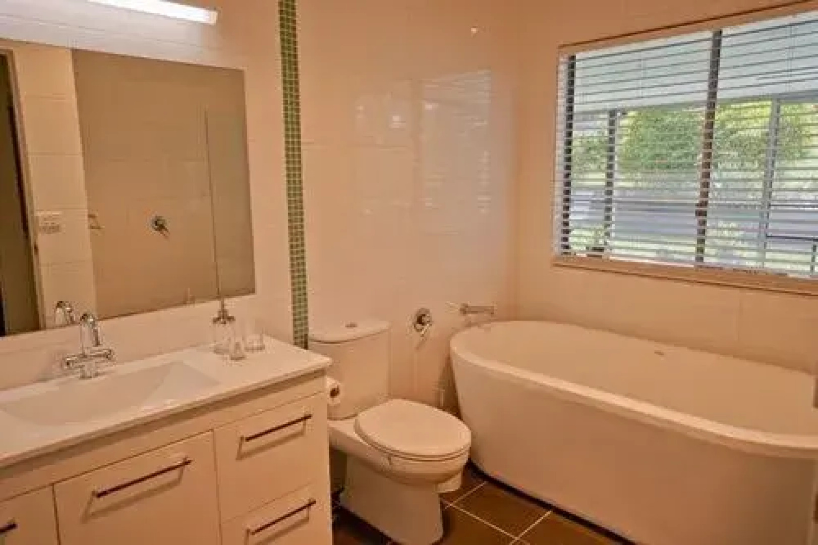 Moonee Beach Executive Retreat