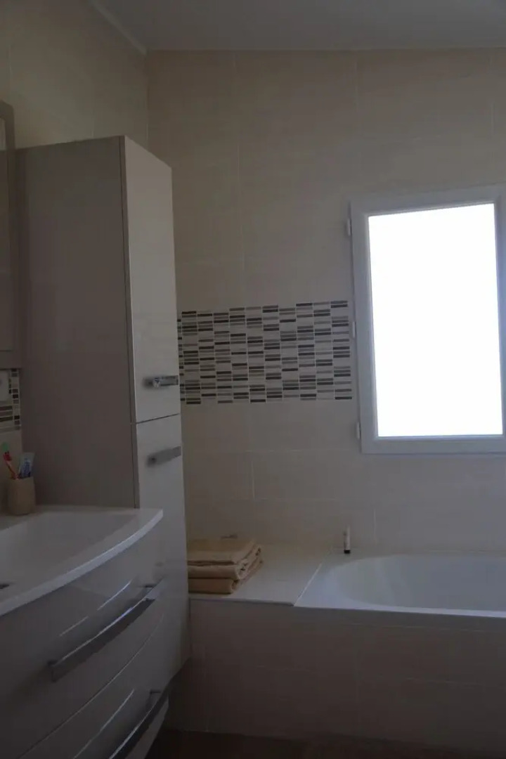 House With 2 Bedrooms in Sainte-anastasie, With Enclosed Garden and Wi