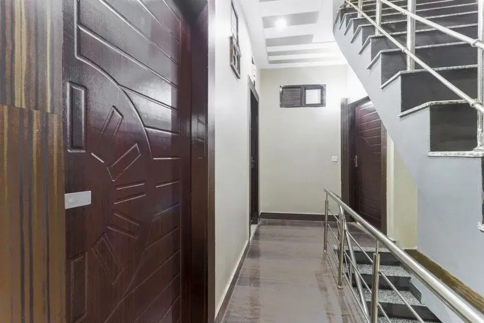 Oyo 45965 Hotel Krishnam