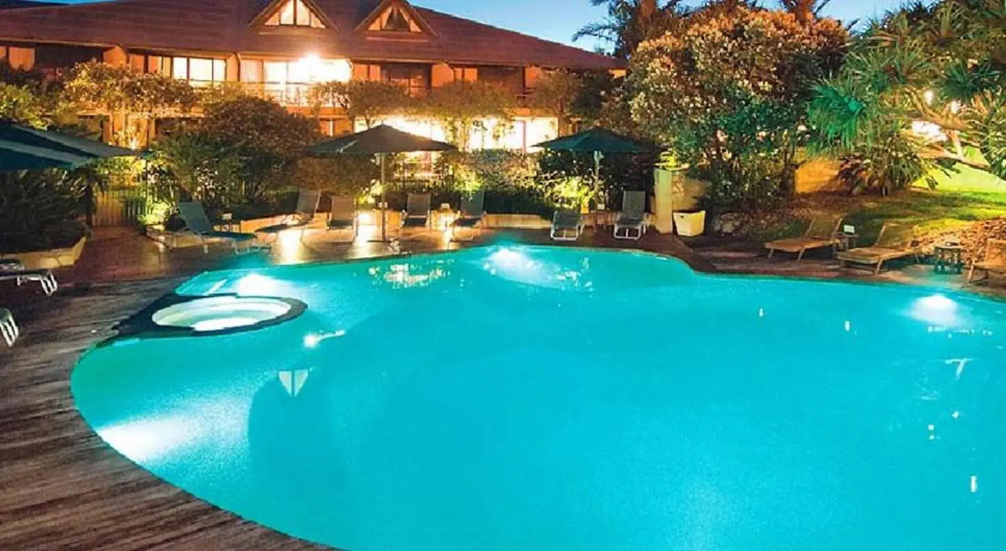 Beach Hotel Resort