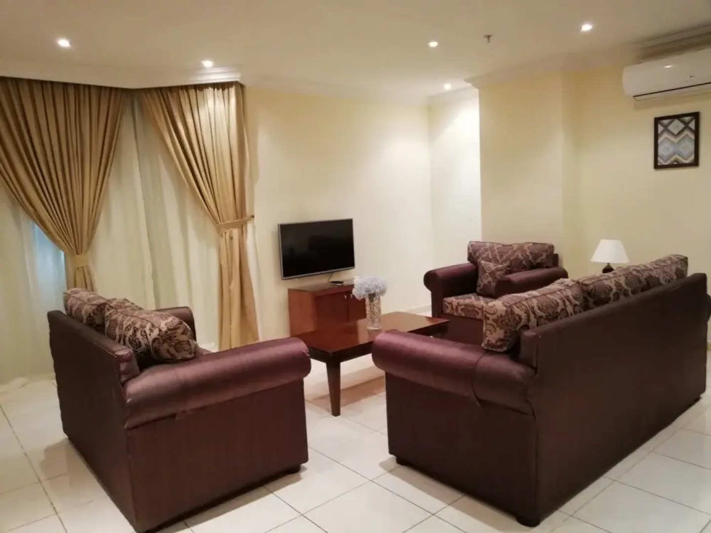 Al Rabitah Al Fondoqeiah Apartments