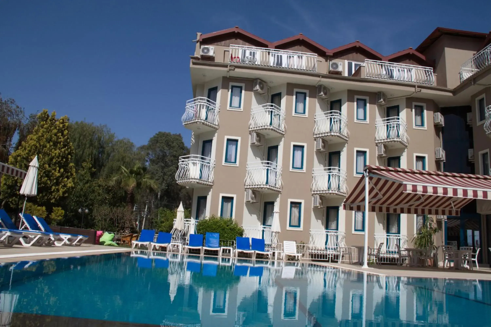 Remer Hotel