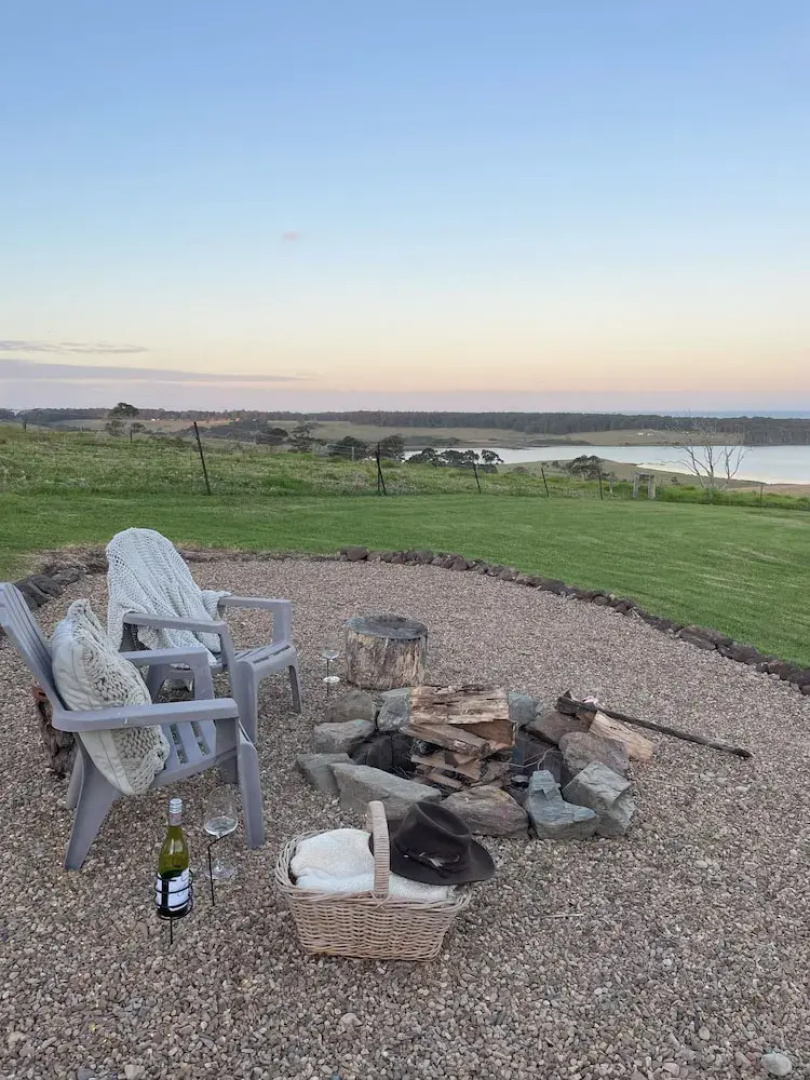 Tilba Lake House