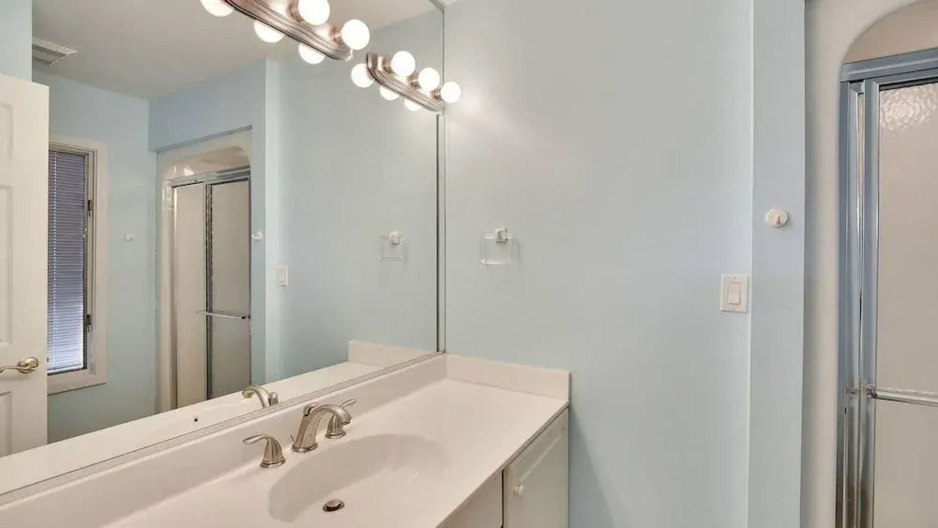 Just 4 Us - 5 Br Home