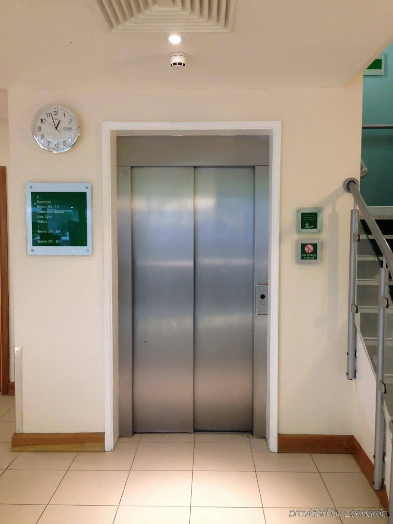 Holiday Inn Bristol Airport by IHG