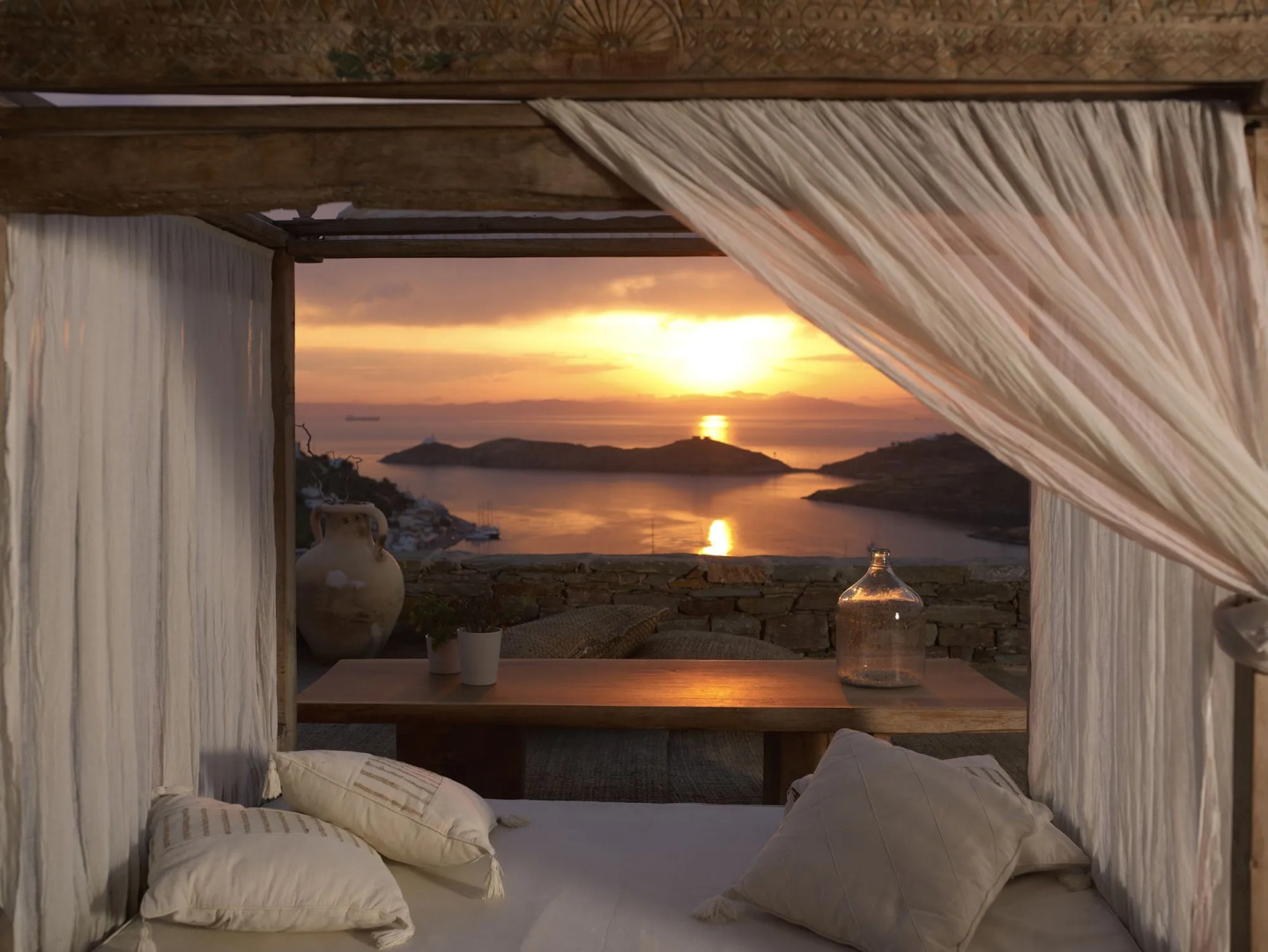 Aigis Suites