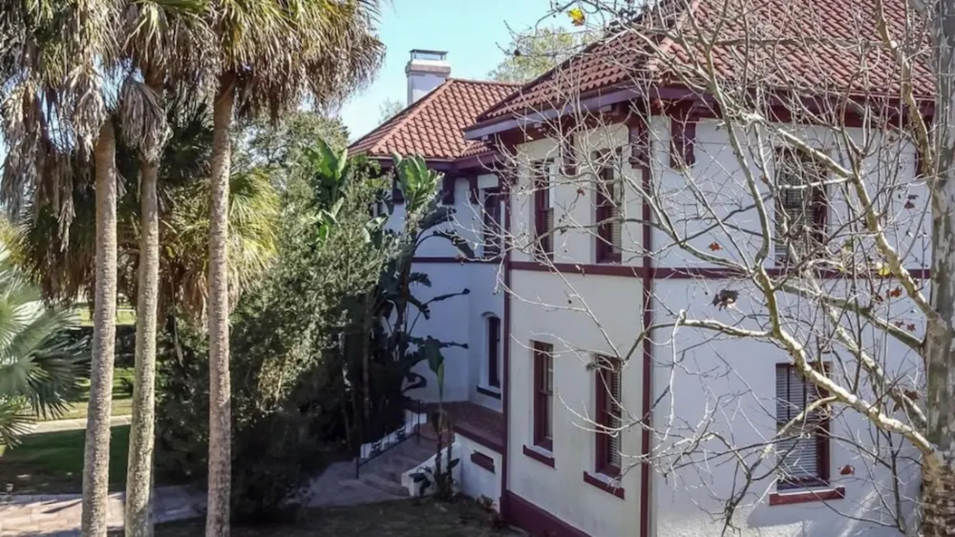 Sebring Spanish Chateau