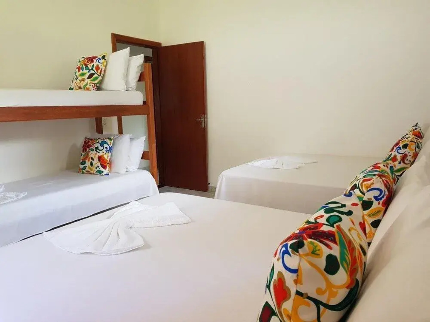 RCR Green Field Casas para Temporada