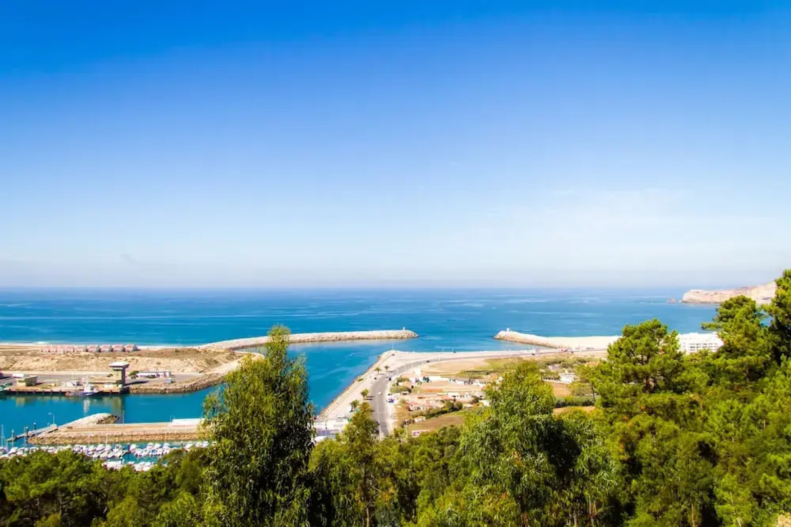 Liiiving in Nazare - Bay View Villas