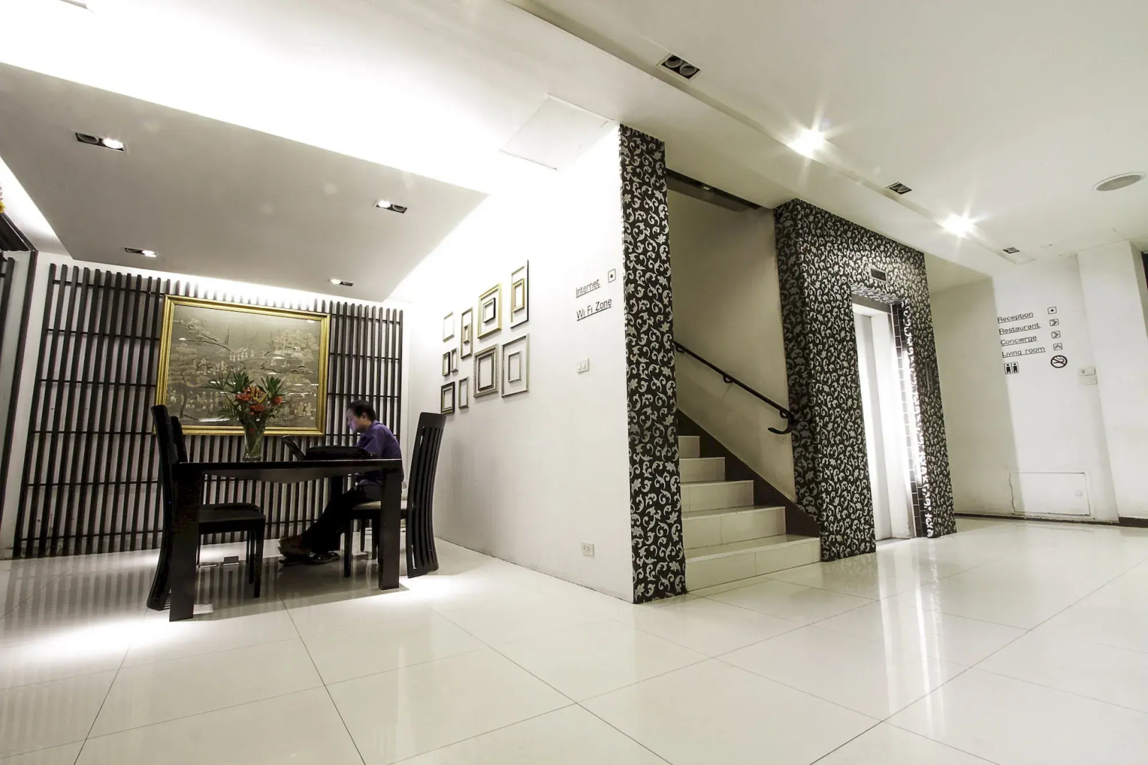 The Ratchathani Hotel