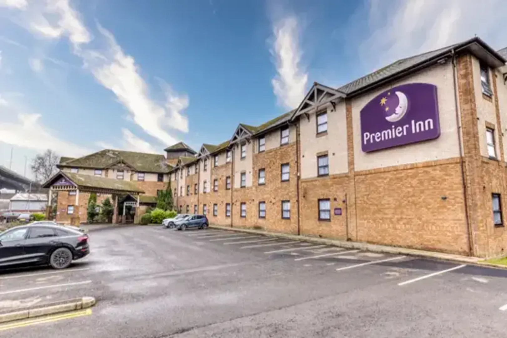 Premier Inn Glasgow Airport