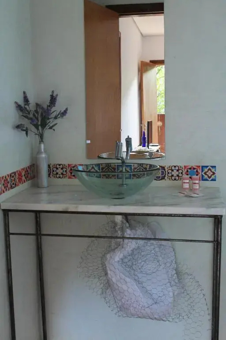 Tiô Isolda Artes & Hospedaria