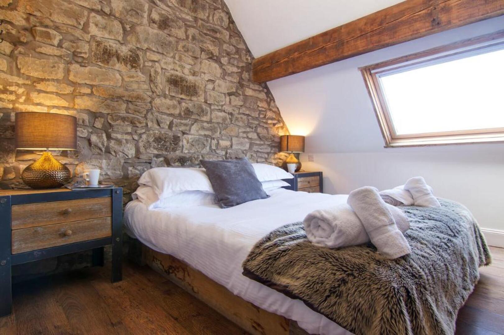 Romneys Apartments and Suites