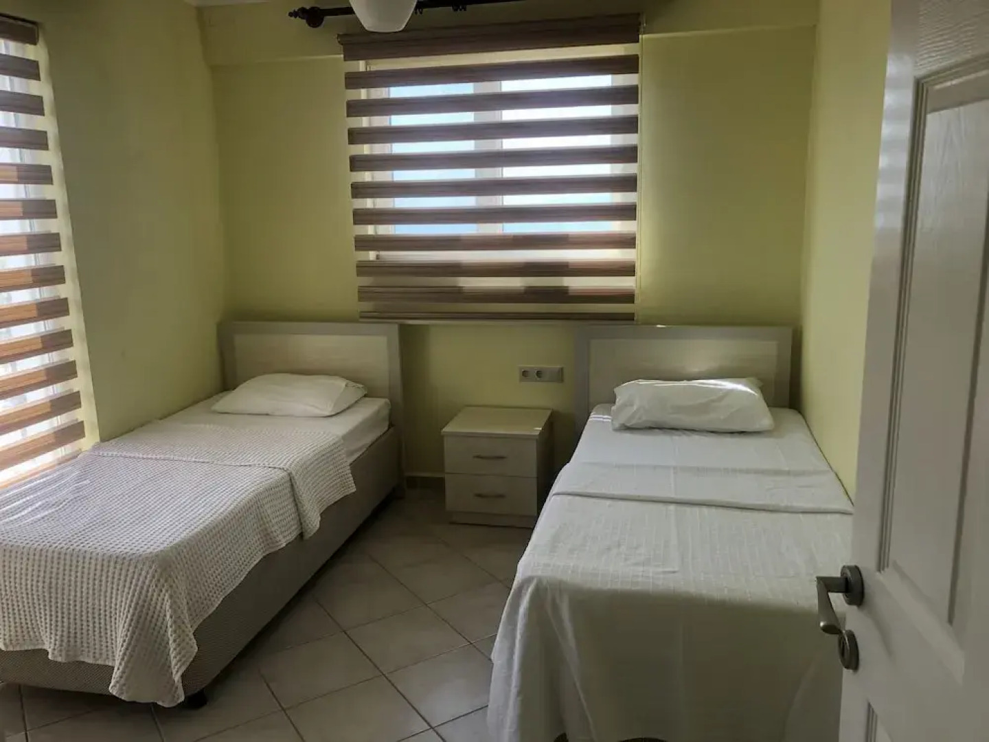 Flamingo Country Club Apartment Complex