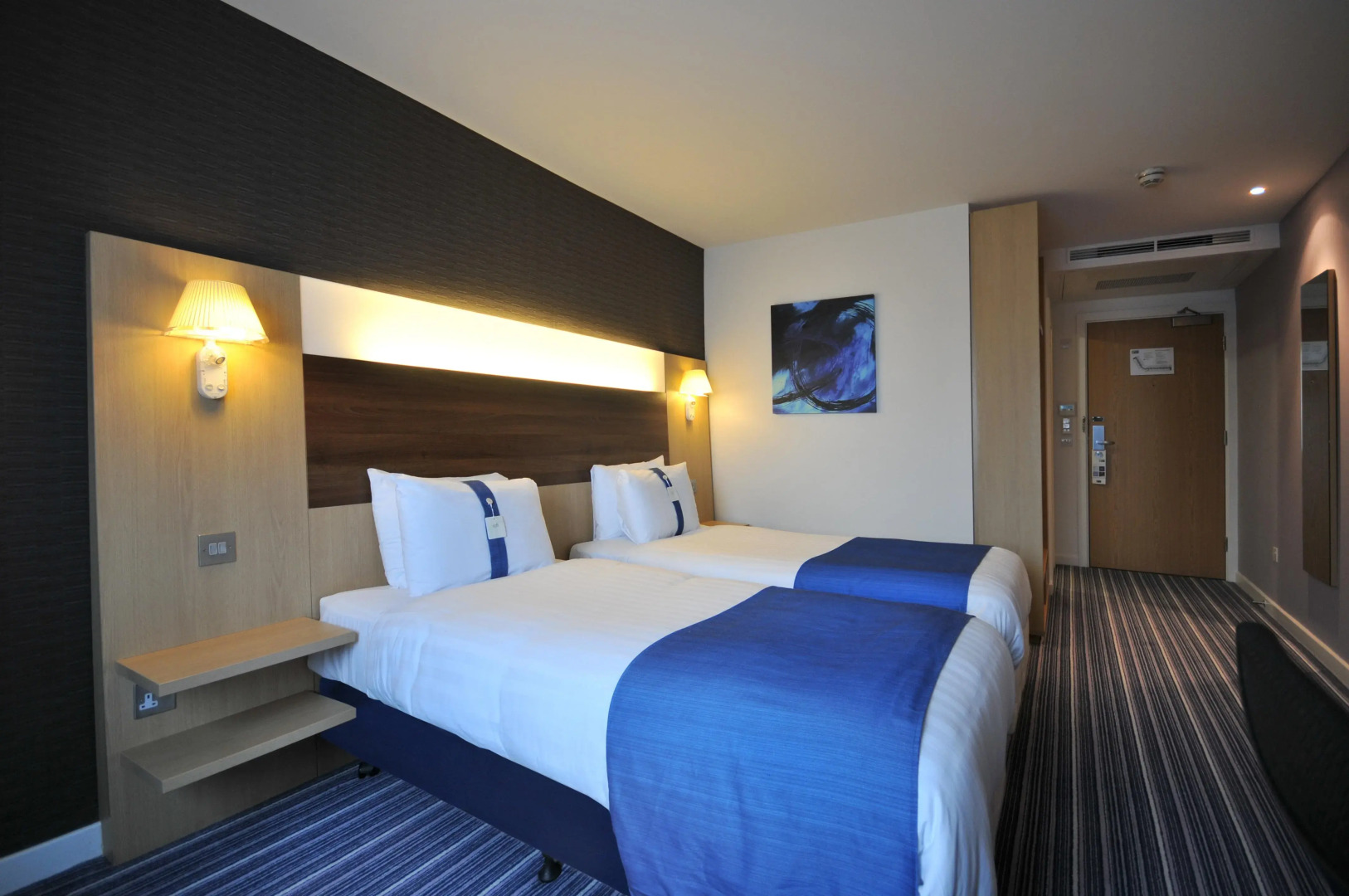 Holiday Inn Express Leigh - Sports Village by IHG