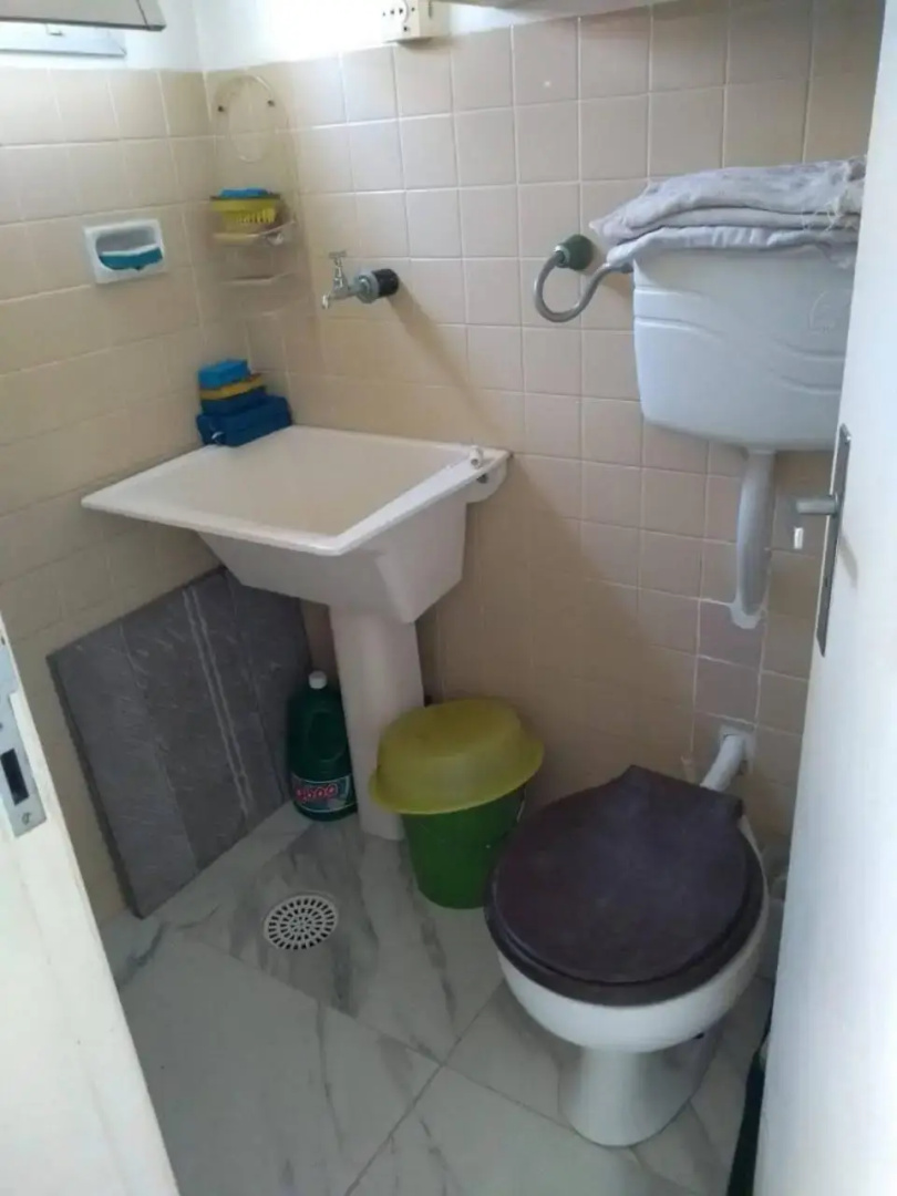 APTO TÉRREO a 50 Metros do MAR em Condomínio com PISCINAS MARAVILHOSAS