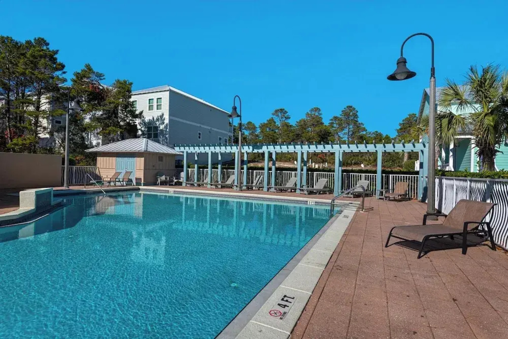 Spacious 4BR With 2 Master Suites, Golf Cart, .3 Miles to Beach - Sleeps 15