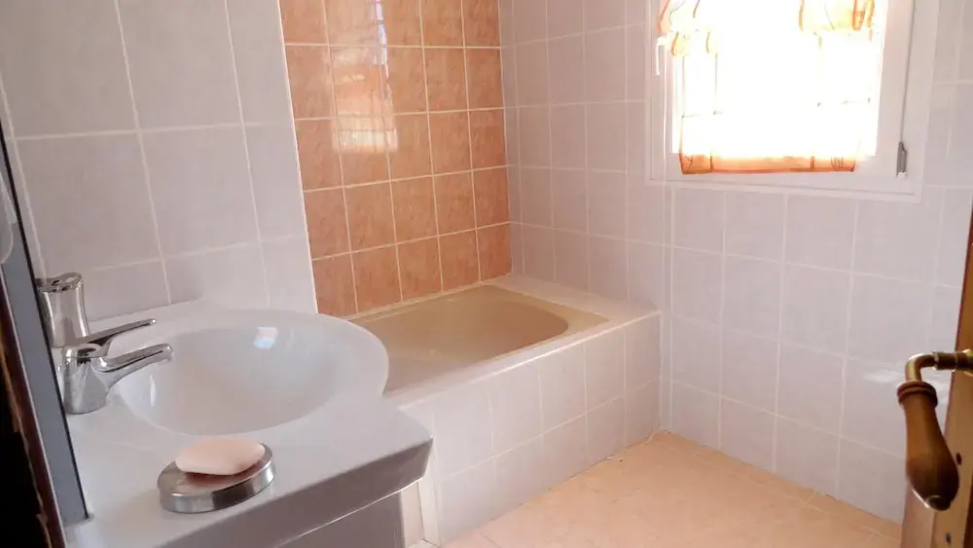 Villa With 3 Bedrooms in Régusse, With Private Pool, Enclosed Garden a