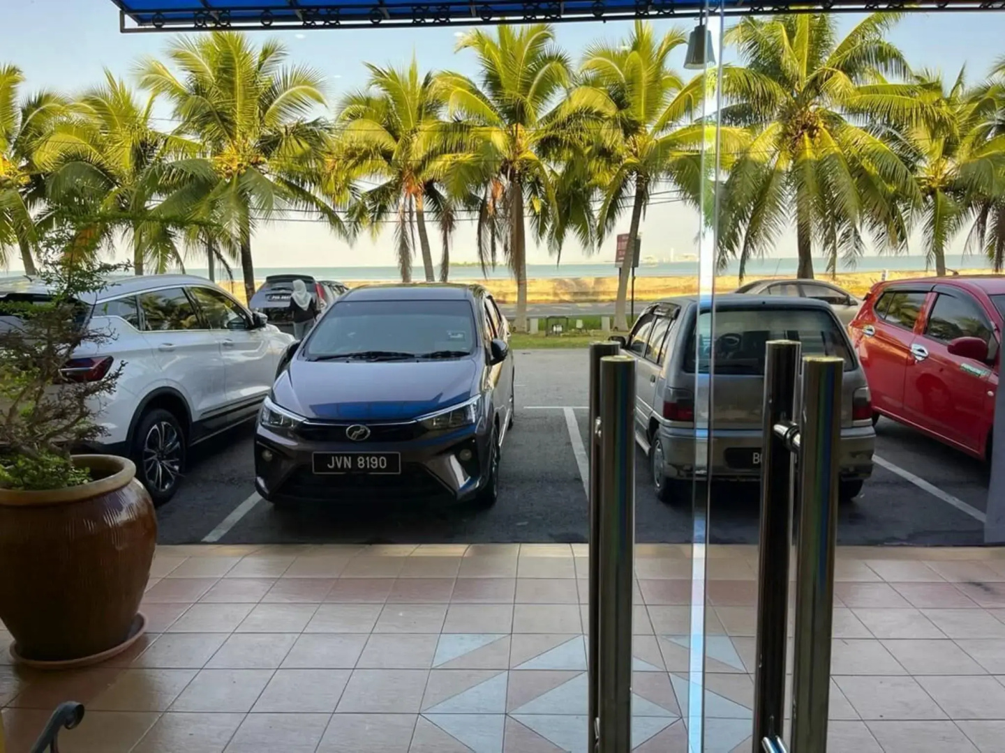 PD Sea Front Hotel