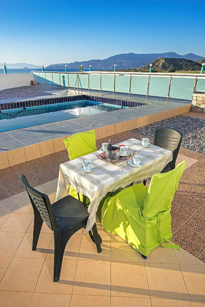 White Pearl Villa Apolakkia