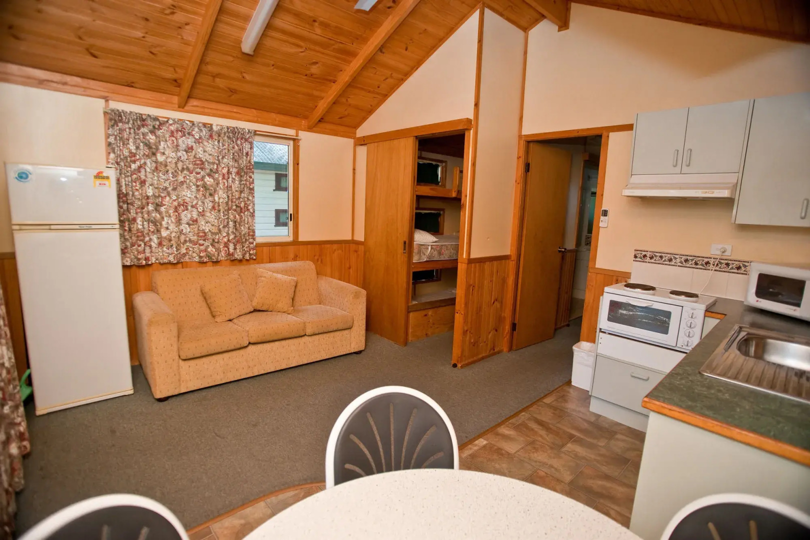 Lani's Holiday Island - Caravan Park