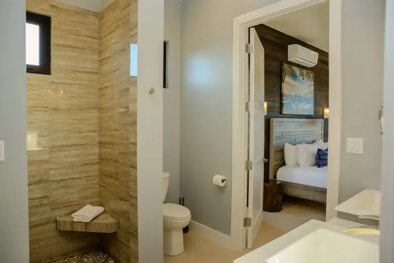 Sunset Gecko Condos - Unit 2A